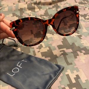 Loft cat eye sunglasses
